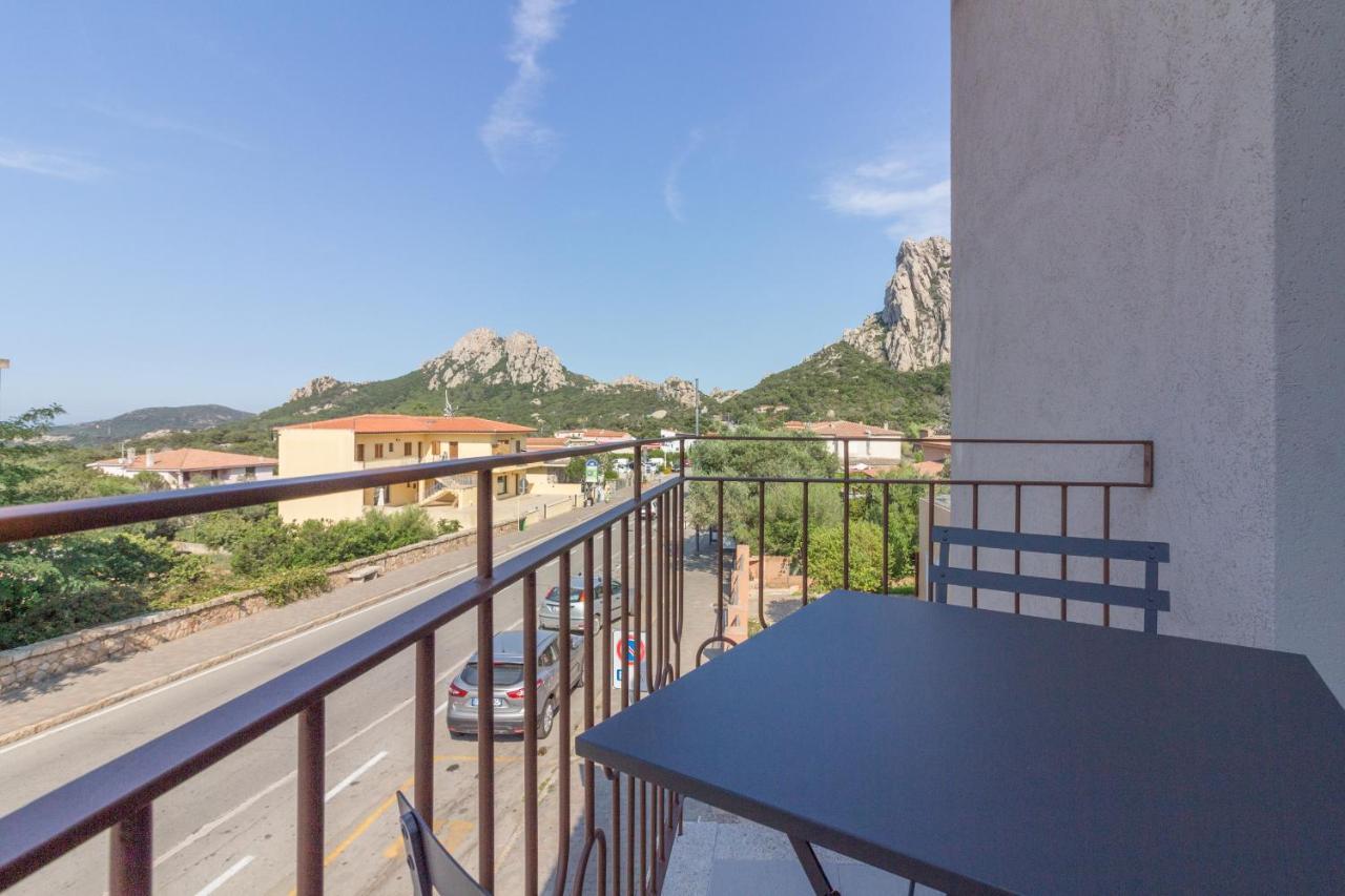 Piccola Petra Sarda Apartment San Pantaleo Exterior photo